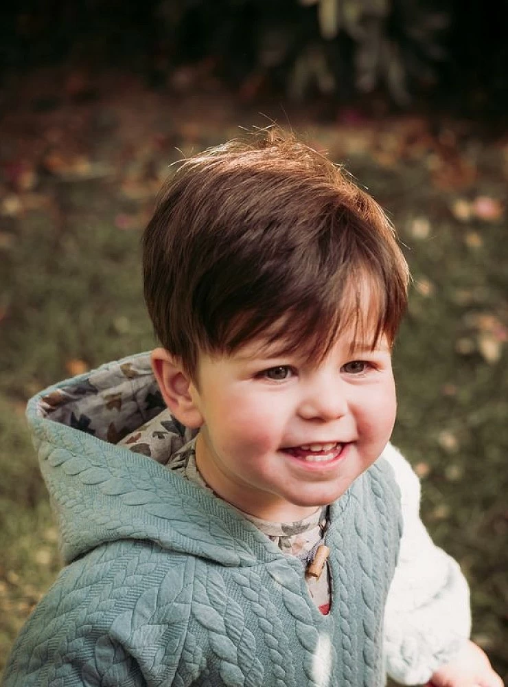 Boy's set of sweatshirt and bloomers from Cocote's bird collection