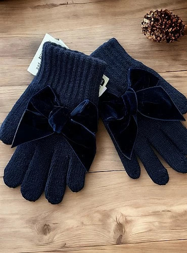 Condor brand gloves with velvet bow