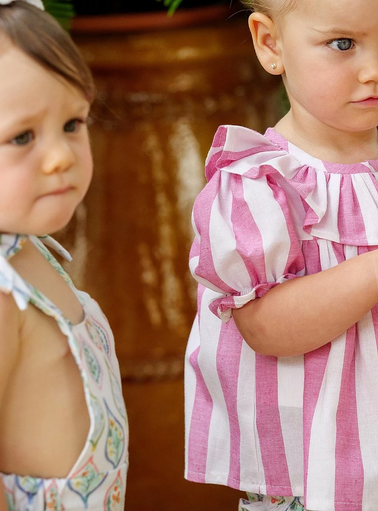 Conjunto para niña. Blusa y braguita colección Hojas de José Varón