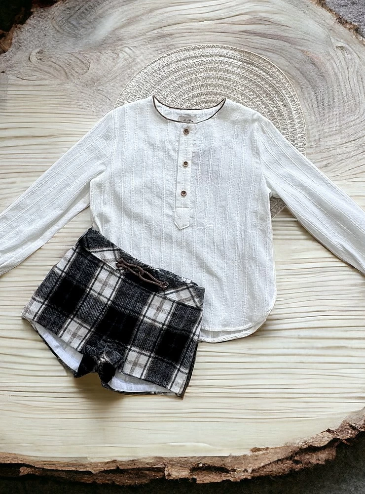 Conjunto para niño camisa y pantalón colección Azabache de Lolittos