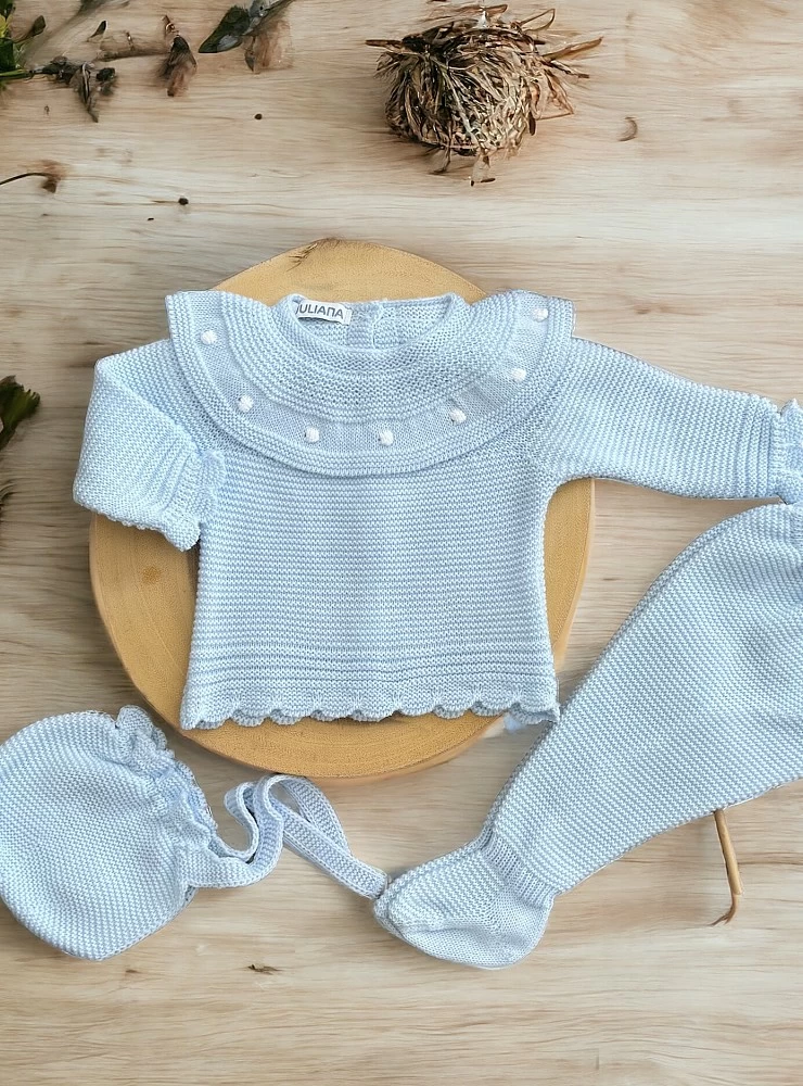 Conjunto tres piezas en punto gordito azul bebé colección nube.