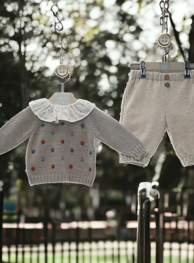 Conjunto unisex. Jersey y pantalón Colección Pastel