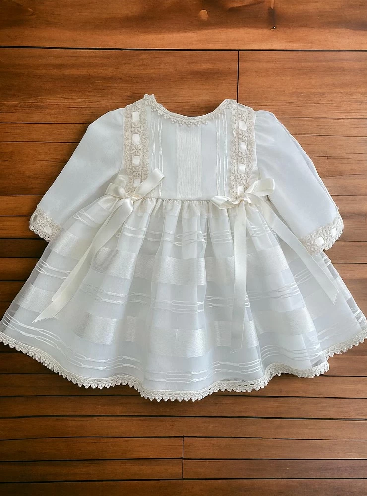 Dress with bonnet for Baptism, Canela collection