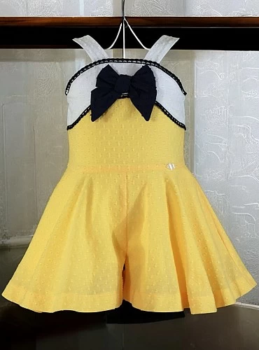 Mono para niña en amarillo con blanco y marino