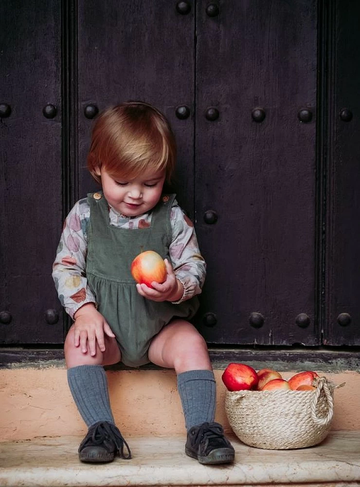 Set for boy. Overalls and blouse apple collection by José Varón