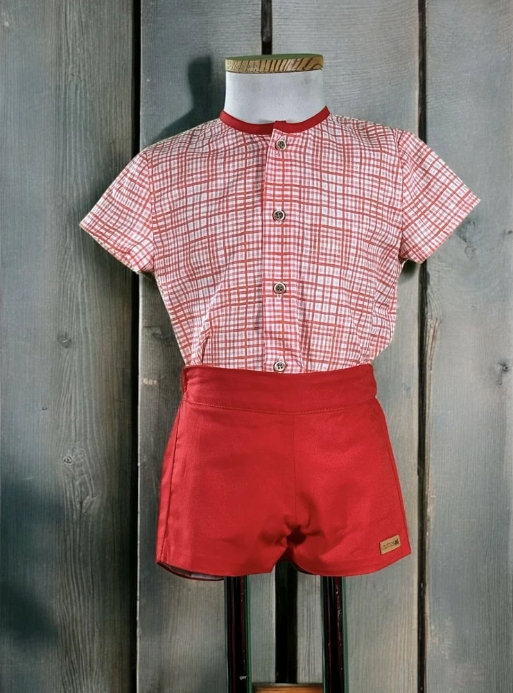 Shirt and pants for boys from Lolittos Poppy collection