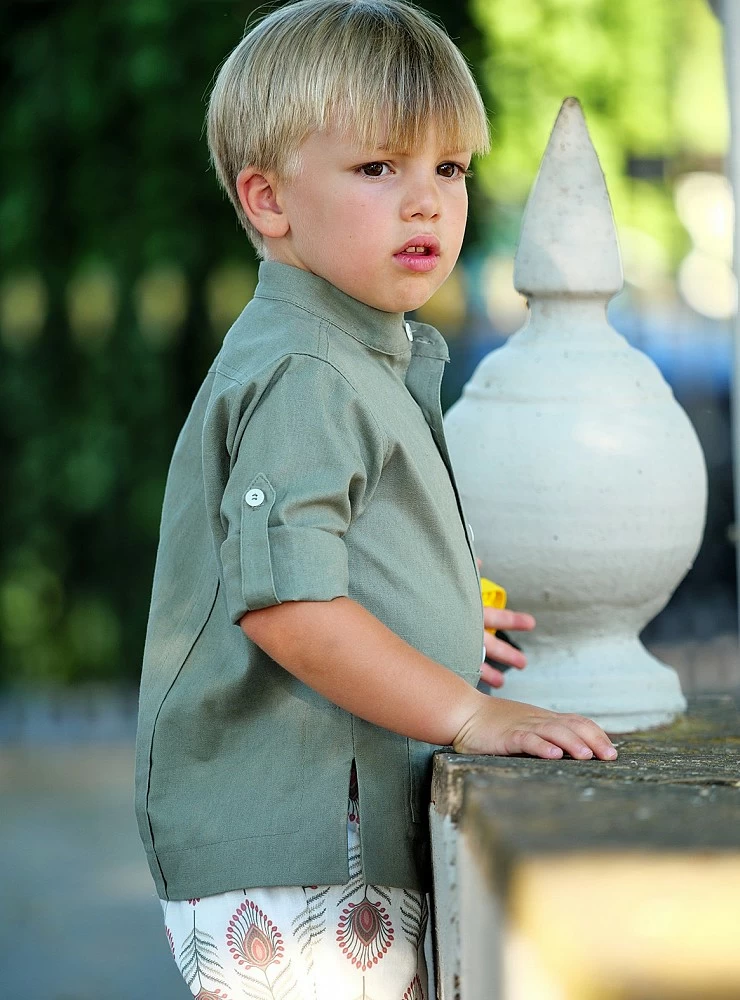 Shirt and pants from the Peacock collection by Cocote