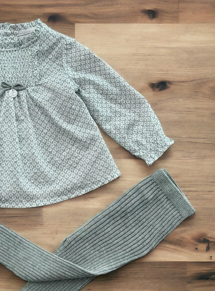 Two-piece set for girls. Porcelain Collection