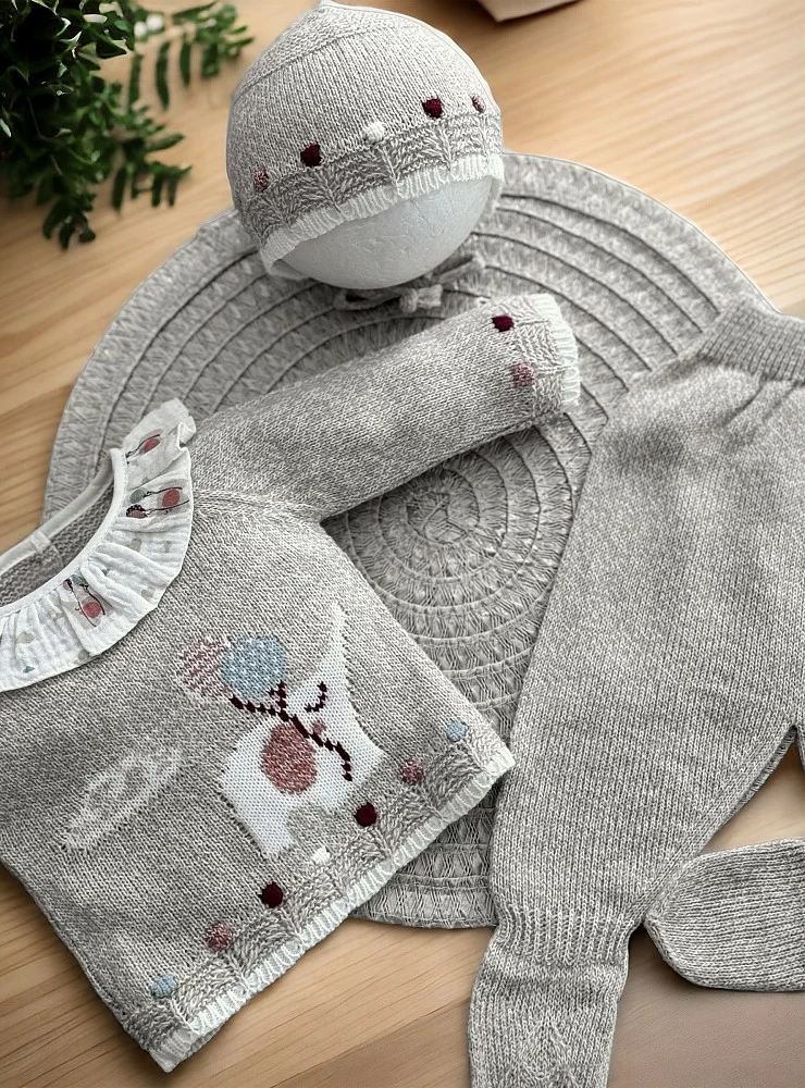 Unisex knit set with muslin from the Bodoques collection