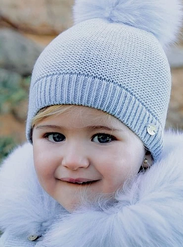 Unisex Knitted Beanie with Natural Fur Pom Pom