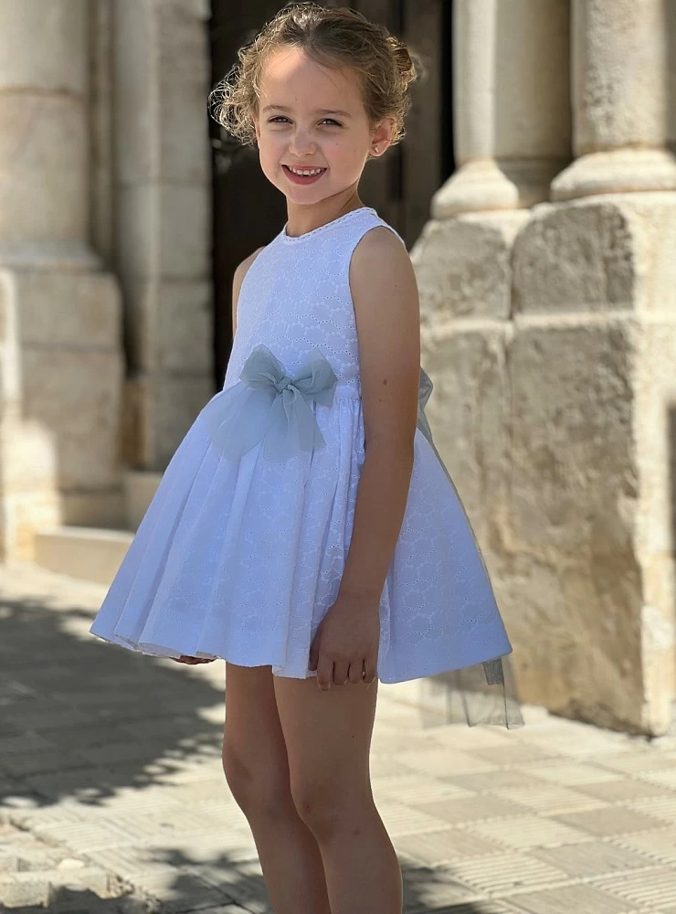 Vestido para arras o ceremonia blanco y azul empolvado