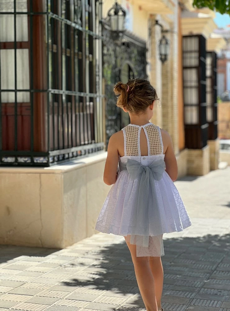 Vestido para arras o ceremonia blanco y azul empolvado