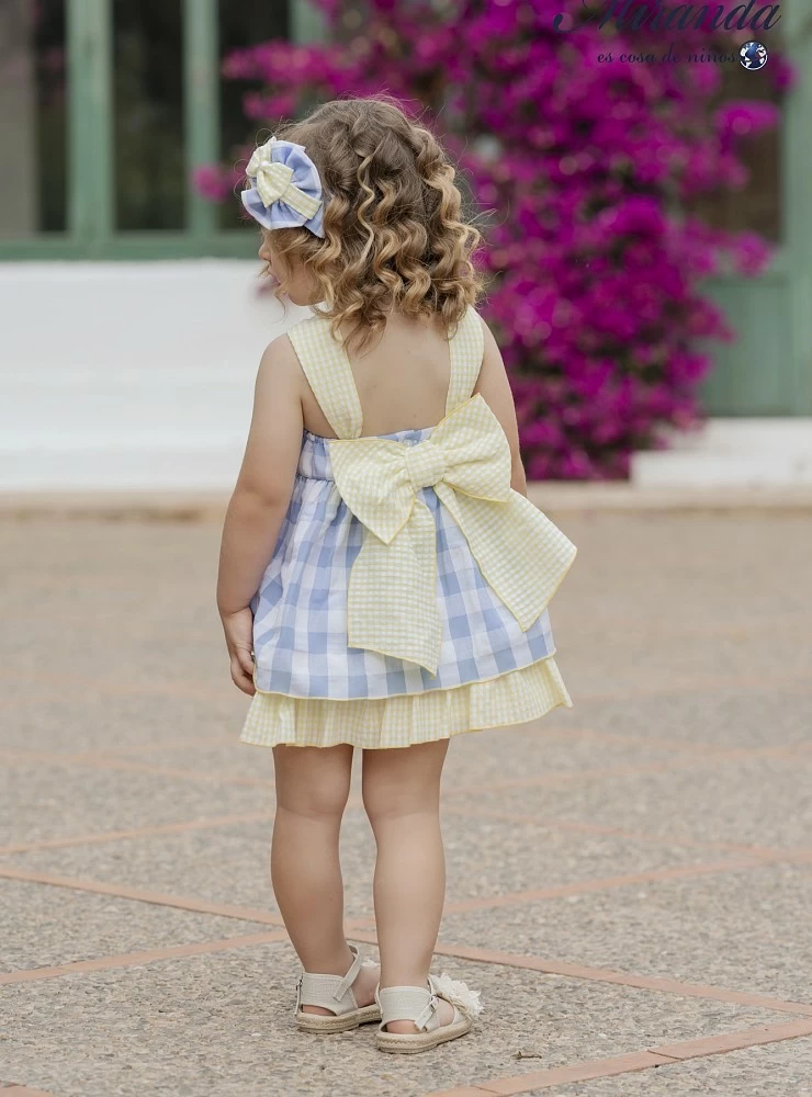 Vestido vichy en azul y flúor.